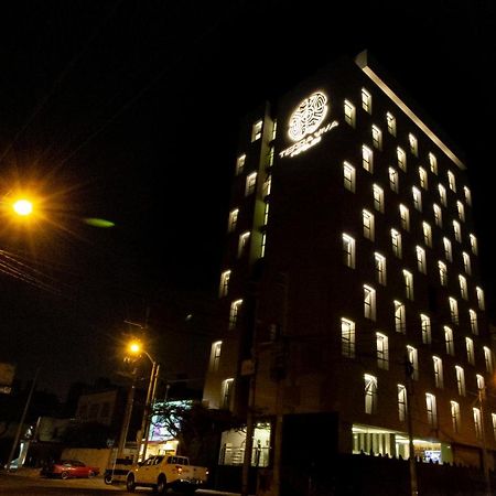 Tierra Viva Trujillo Hotel Ngoại thất bức ảnh